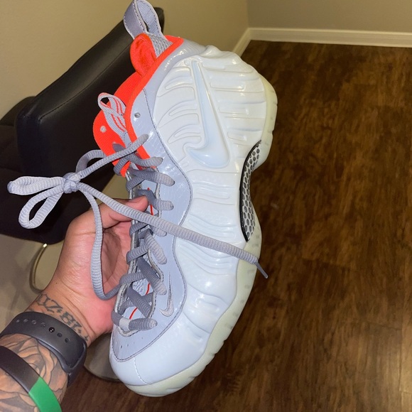 Nike Air Foamposites Pro - Picture 2 of 6